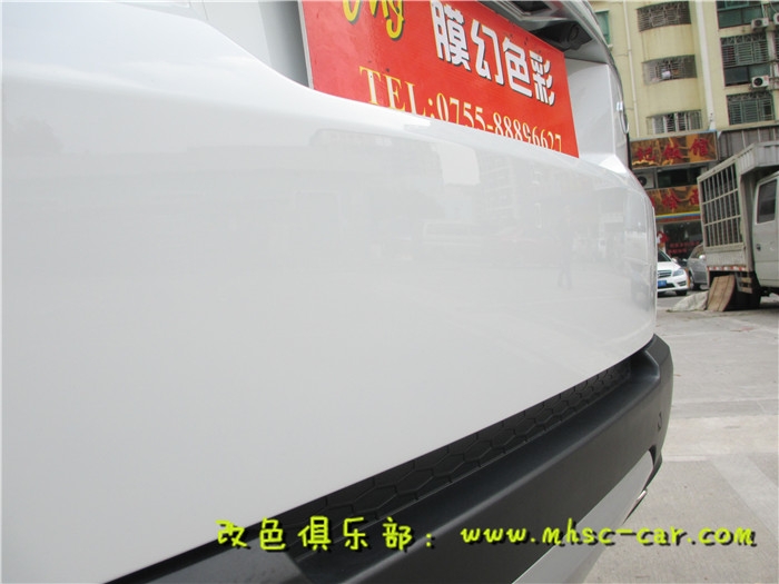 路虎攬勝全車施工漆面透明保護膜隱形車衣