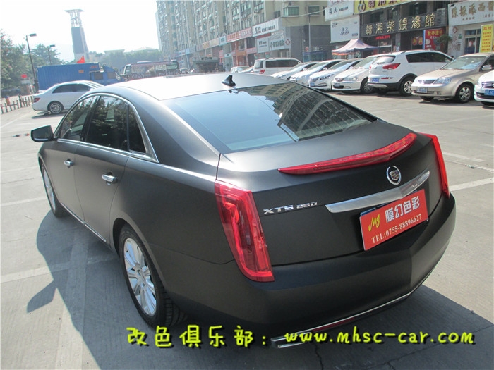 凱迪拉克XTS全車(chē)貼膜改色施工比利時(shí)麥可貼亞光黑