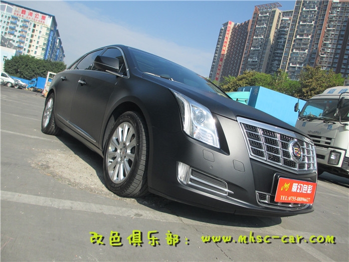 凱迪拉克XTS全車(chē)貼膜改色施工比利時(shí)麥可貼亞光黑