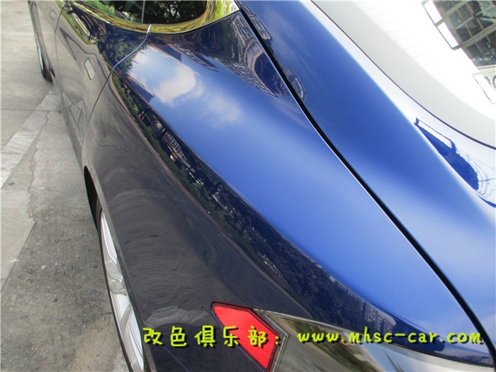 特斯拉全車施工車漆透明保護(hù)膜隱形車身