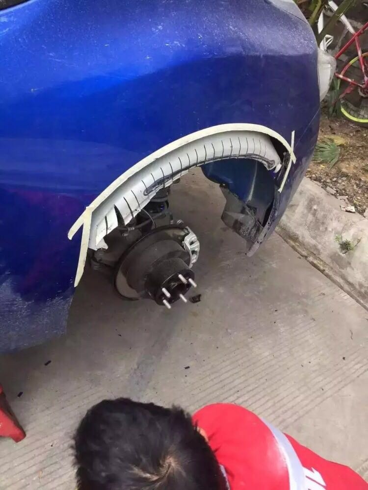 火箭兔寬體二代實(shí)車安裝案例 原車切割改裝
