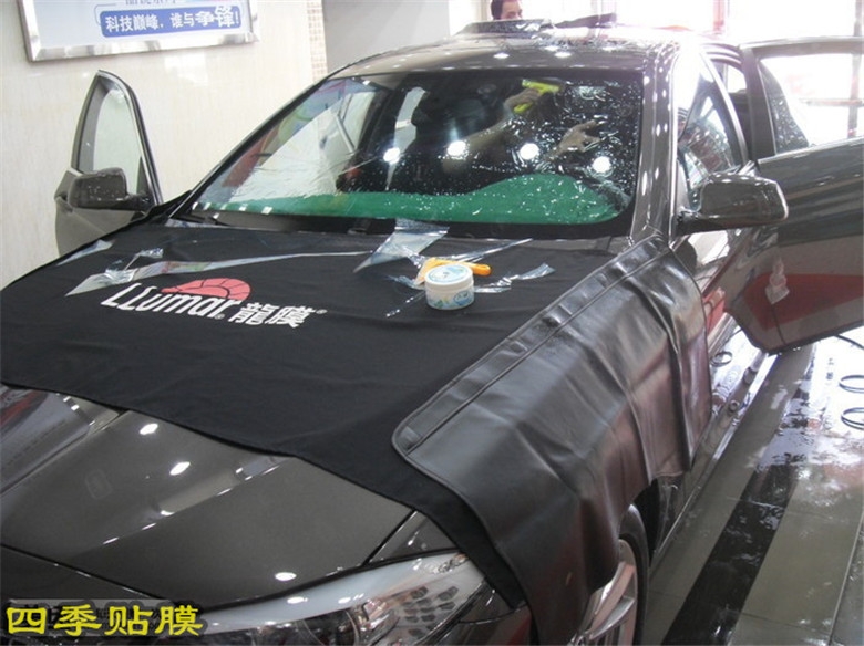 [四季貼膜武漢專營店]僅售880元！價值2880元的愛思酷ICE-u73前檔膜1次，僅限5座及以下車型，提供免費WiFi。