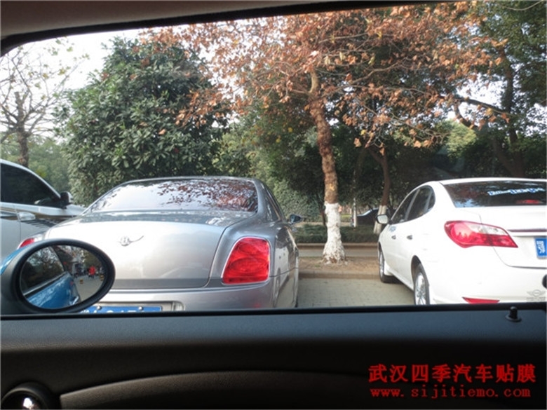 [四季貼膜武漢專營店]僅售880元！價值2880元的愛思酷ICE-u73前檔膜1次，僅限5座及以下車型，提供免費WiFi。