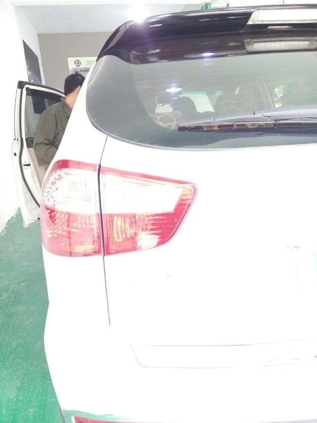 比亞迪S6提升動力改裝加裝鍵程離心式電動渦輪增壓器LX3971案例