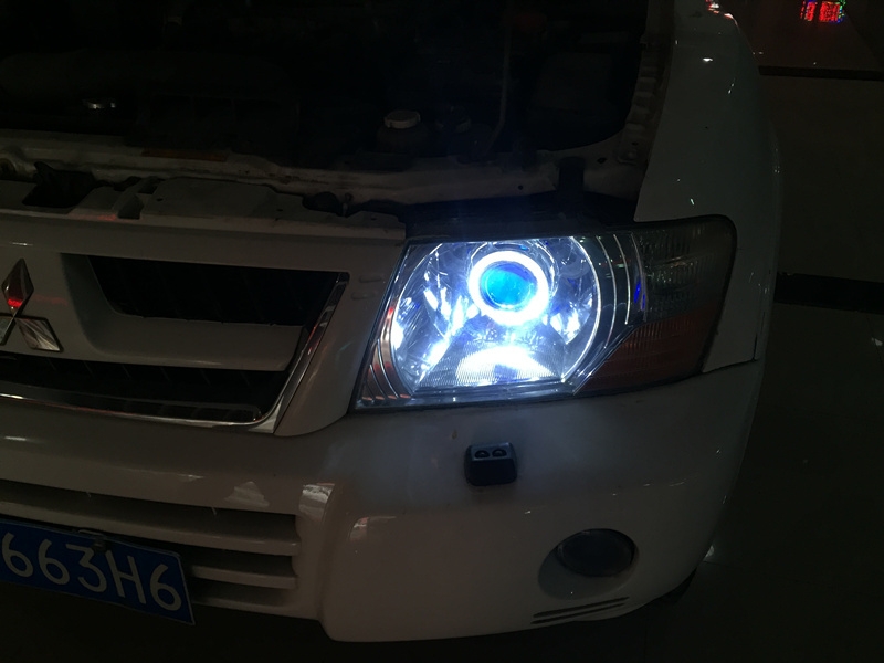 上海三菱帕杰羅升級車燈 改海拉5透鏡 歐司朗安定器 氙氣燈 天使眼 惡魔眼