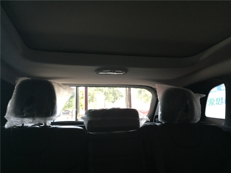 武漢JEEP自由光全車愛思酷膜+德國SONAX鍍晶施工案例/愛思酷膜怎么樣/愛思酷RT70+CT20/四季貼膜武昌南湖店