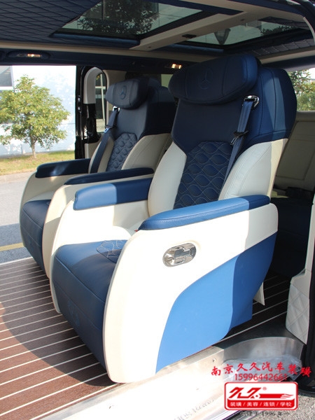 【南京房車改裝】奔馳唯雅諾內(nèi)飾改裝案例