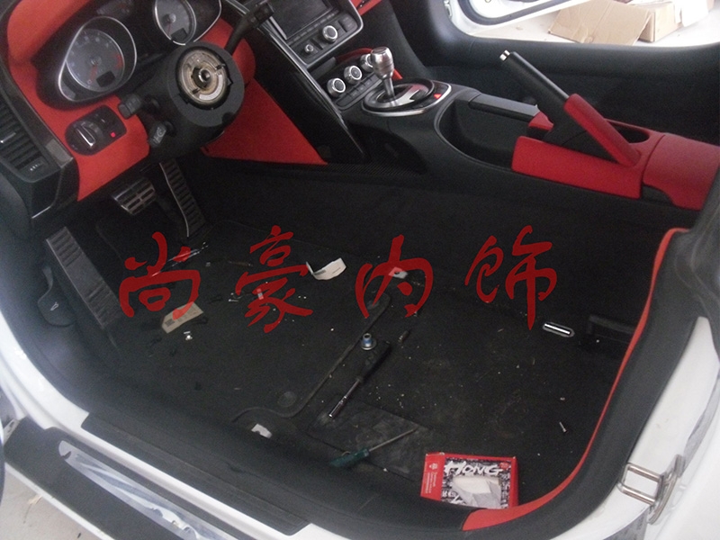 R8內(nèi)飾豪華升級改裝
