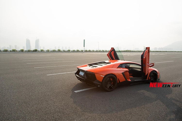 蘭博基尼Aventador LP700改裝50周年紀(jì)念版前后杠 LP720-4大包圍