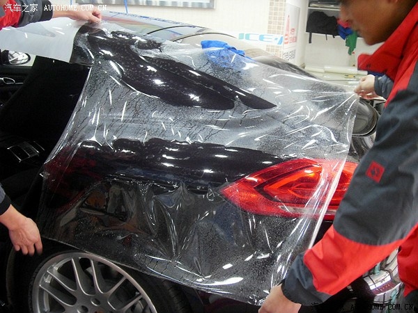 武汉汽车隐形车衣透明保护膜能用多长时间/武汉哪里可以贴隐形车衣透明保护膜/隐形车衣透明膜对车漆有没有伤害
