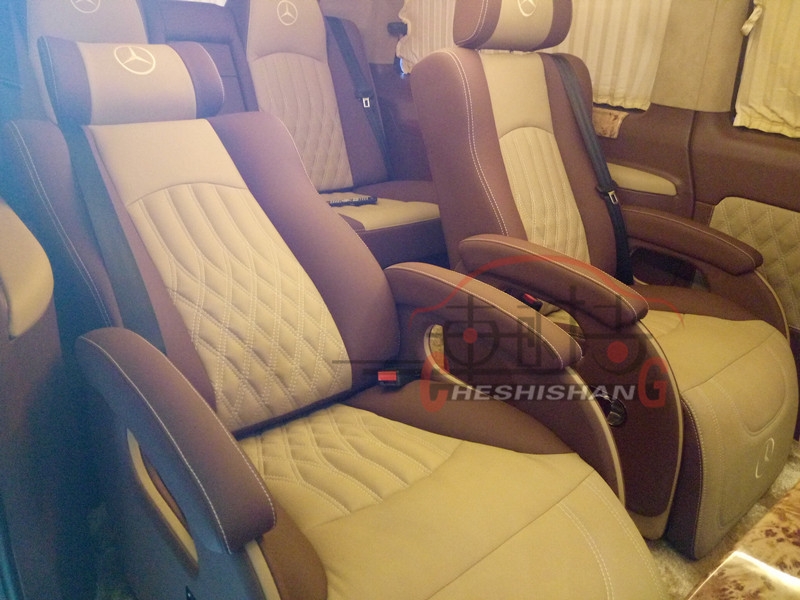 鄭州汽車內(nèi)飾改裝基地/奔馳威霆商務(wù)車改裝圖片