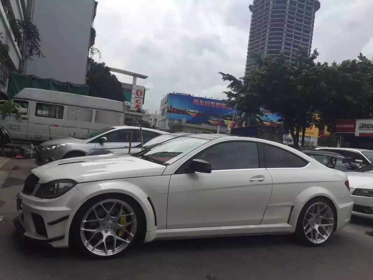 20寸 美國 HRE ，裝奔馳 C63 寬體包圍真帶勁