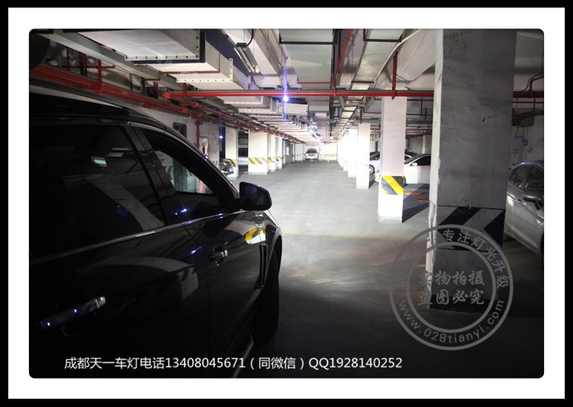 成都凱迪拉克SRX改裝氙氣燈海拉5雙光透鏡飛利浦氙氣燈