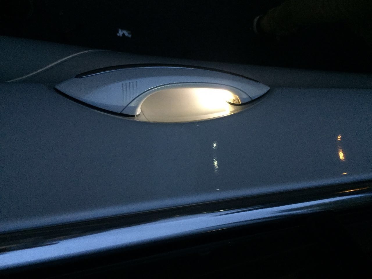 寶馬5系520 523 525 電鍍把手LED燈 車門外拉手舒適進(jìn)入