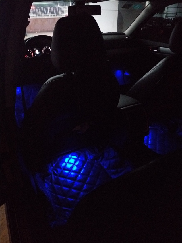 新款炫彩地毯腳墊智能氛圍燈 可手機(jī)控制 支持爆閃呼吸——清風(fēng)車影燈改