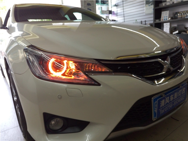 豐田新銳志車燈升級 智能炫彩天使眼支持爆閃 呼吸 律動——清風(fēng)車影燈改