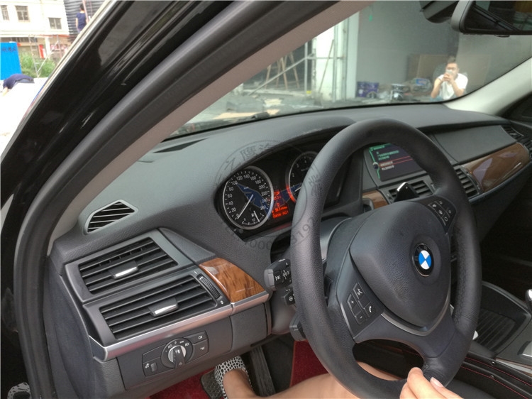 宝马X5改装360全景行车记录仪 3D鸟瞰  安全行车