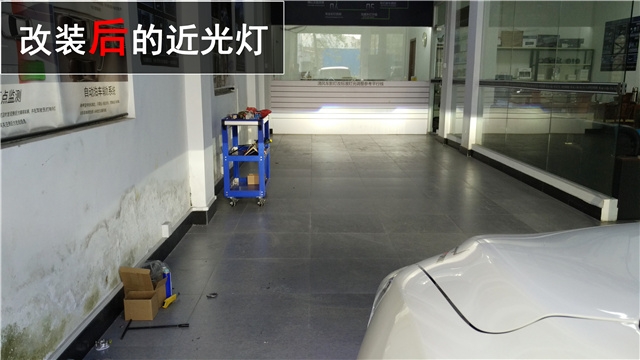 日產新軒逸車燈升級 Q5雙氙透鏡改裝 光導天使眼改裝 大燈內飾熏黑——清風車影燈改