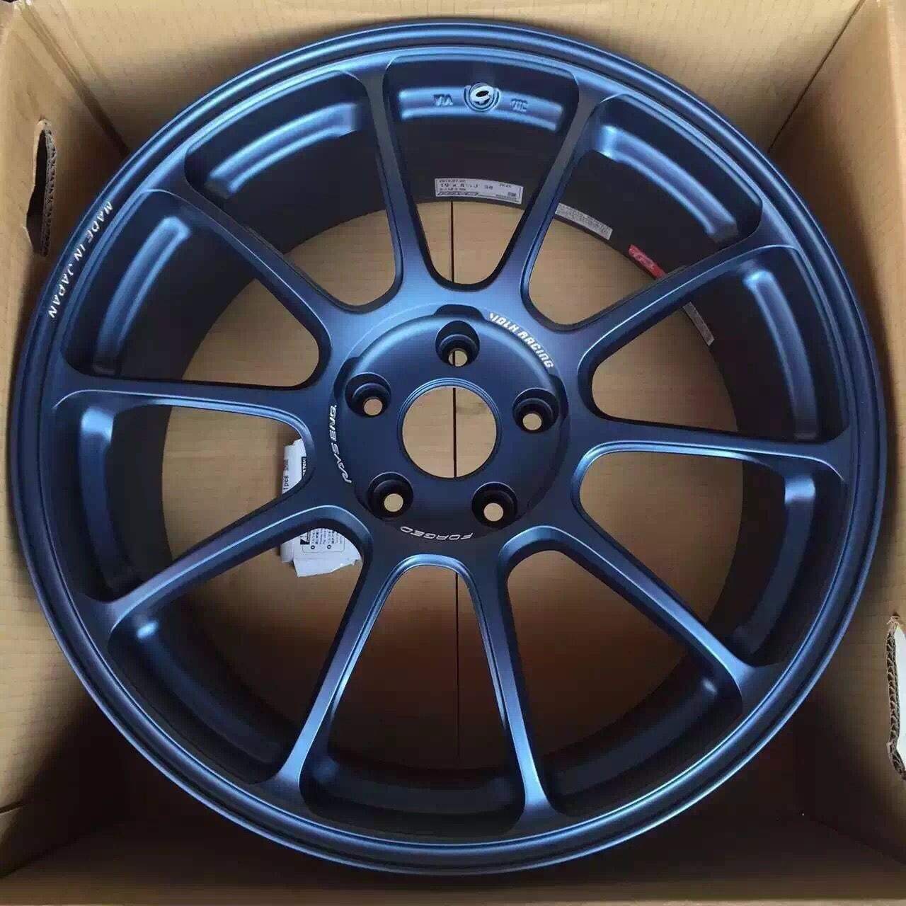 RAYS ZE40   陽極藍色 現(xiàn)貨