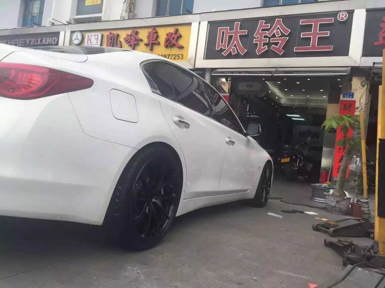 Q50．裝19寸RAYS G25 ！