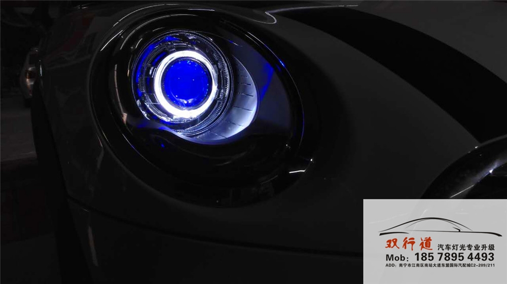 《MINI》雙行道車燈改裝，升級飛利浦套餐，效果顯著