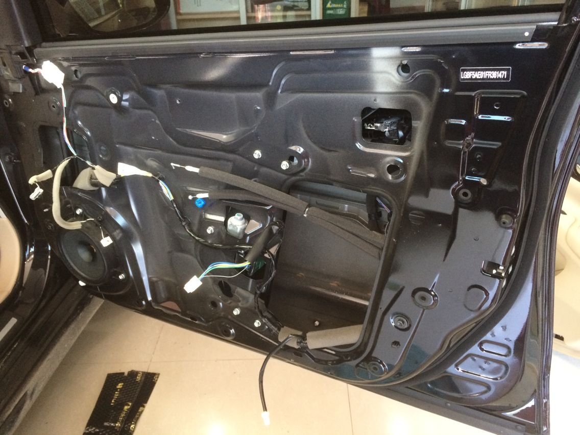 廣西南寧日產天籟音響改裝勁浪喇叭+捷力低音－南寧途悅汽車影音