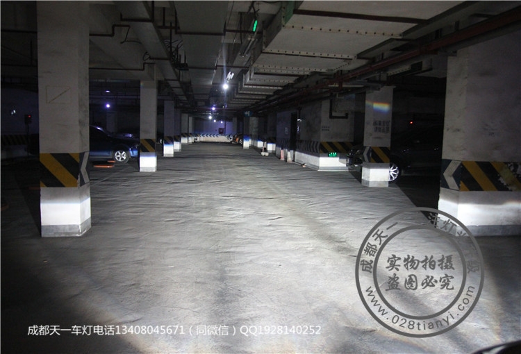 成都傲虎霧燈改裝雙光透鏡氙氣燈增亮氙氣燈