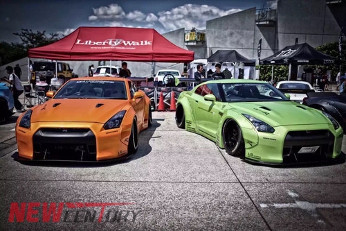 日產(chǎn)GTR R35改裝LB寬體大包圍GTR改裝尾翼后擾流