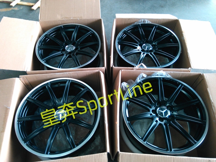 奔馳E260L升級19寸AMG輪轂剎車