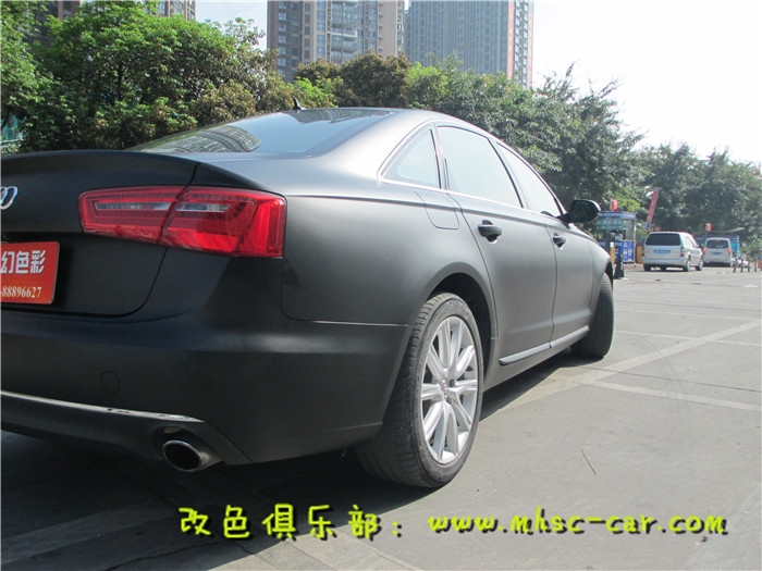 奧迪A6L全車貼膜改色施工比利時麥可貼亞光黑