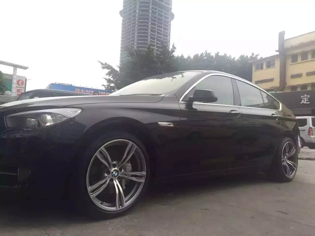 寶馬 535GT 裝20寸 厡廠鍛造！