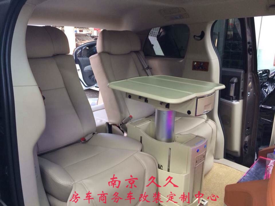 【南京商務車改裝】GL8汽車內(nèi)飾改裝 案例，求鑒賞！