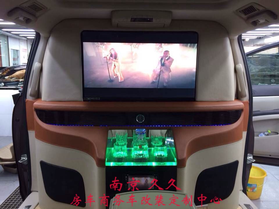 【南京商務車改裝】GL8汽車內(nèi)飾改裝 案例，求鑒賞！