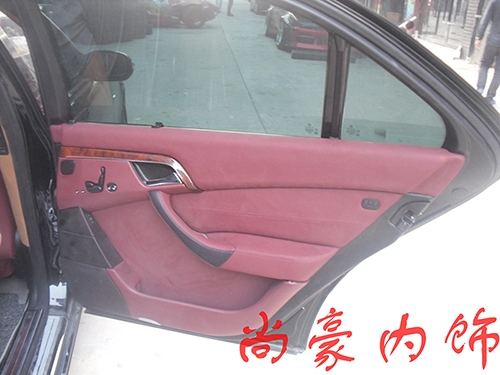 奔馳S350內(nèi)飾高規(guī)格改裝升級
