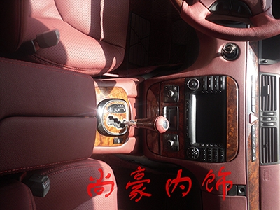 奔馳S350內(nèi)飾高規(guī)格改裝升級