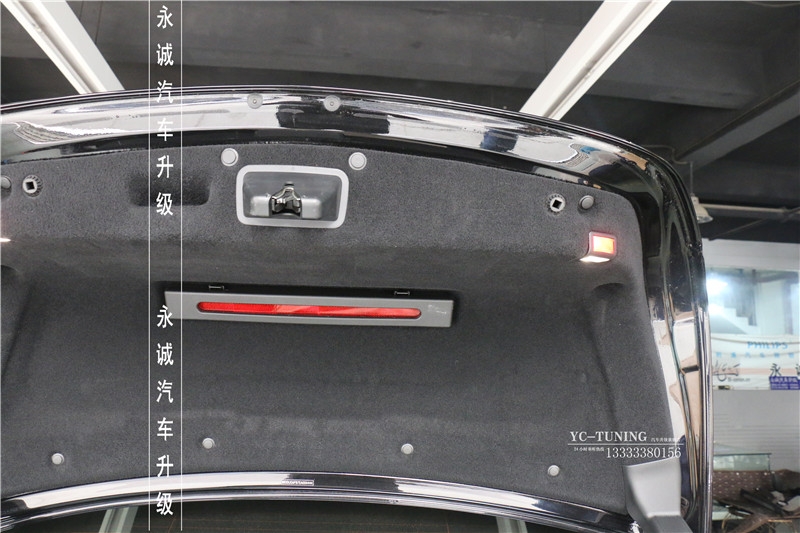 【永誠汽車】奔馳改裝實體店，石家莊奔馳S320L升級原廠電尾門