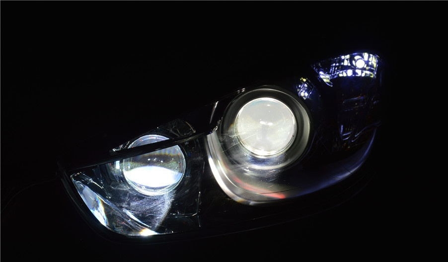 廣州番禺【炬承車(chē)燈】升級(jí)改燈馬自達(dá)CX-5升級(jí)四透鏡