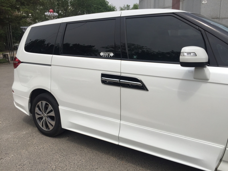 大宇車迷站 本田艾力紳 改裝CMST大包圍 碳纖維機(jī)蓋 尾翼