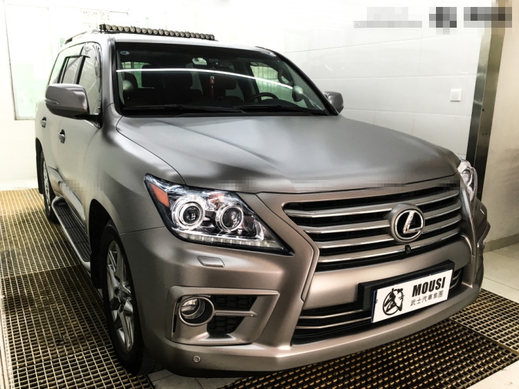 WOO特效電光金屬銅灰（雷克薩斯LX570車身改色貼膜案例）