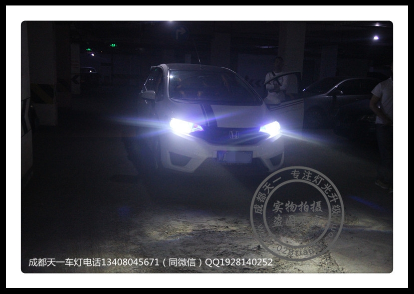 成都新飛度車燈改裝Q5雙光透鏡LED惡魔眼日行燈