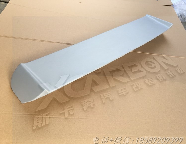 AUDI 奧迪Q5改裝ABT款碳纖維尾翼