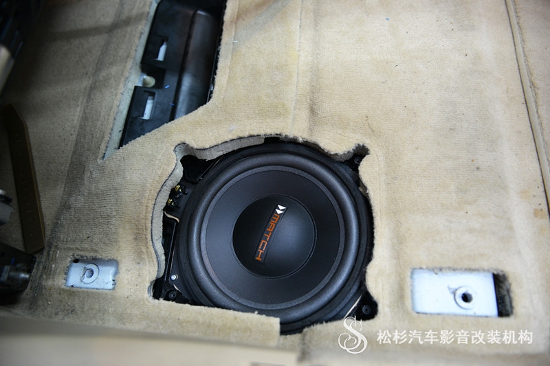 寶馬525無損升級德國麥仕專車專用三分頻汽車音響喇叭
