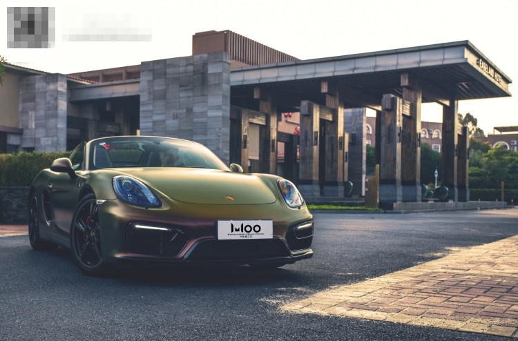 WOO特效電光金屬紅金（保時(shí)捷boxster GTS車身改色貼膜案例）
