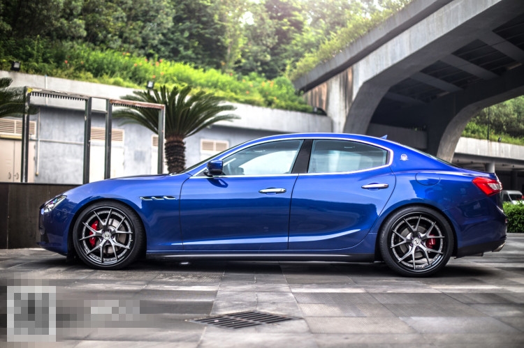 瑪莎拉蒂Ghibli車身貼膜頂級(jí)透明保護(hù)膜-WOO廣州總店