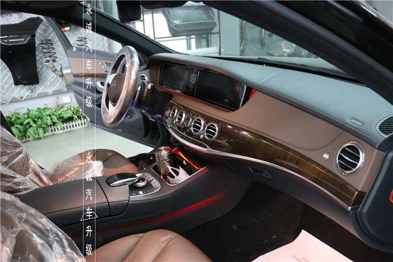 【永誠(chéng)汽車】石家莊奔馳改裝店，奔馳S原廠電尾門 腳掃 無鑰匙進(jìn)入無損改裝