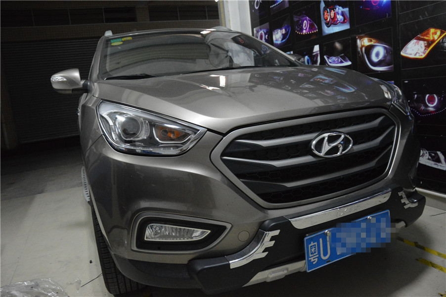 廣州番禺【炬承車燈】升級改燈現(xiàn)代IX35