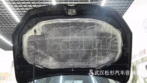 【武漢松杉汽車音響】改裝升級大眾GTI引擎蓋汽車隔音+四輪翼子板汽車隔音