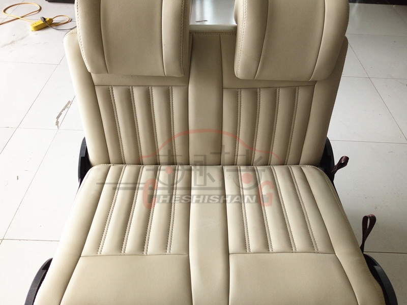 【鄭州車時(shí)尚】全順商務(wù)車內(nèi)飾改裝/汽車內(nèi)飾翻新改裝/座椅改裝加滑道