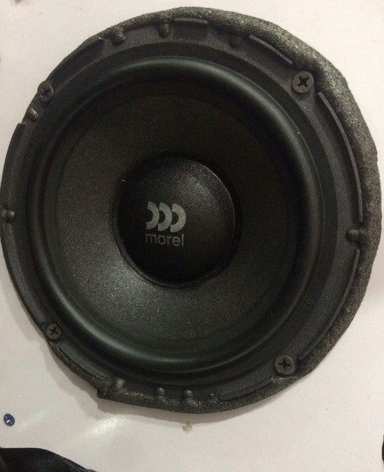 豐田漢蘭達(dá)改裝摩雷優(yōu)特聲602汽車音響