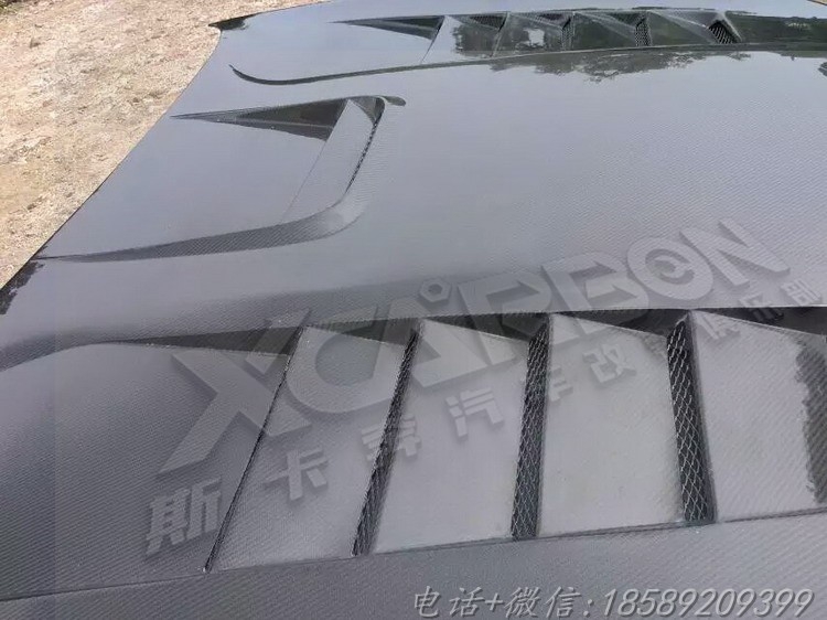 寶馬新款7系730 740 750 改裝碳纖維開(kāi)孔引擎蓋/F01 F02碳纖機(jī)蓋
